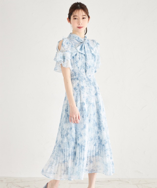 ボウタイリボン付きオープンショルダーフラワープリントプリーツワンピース 