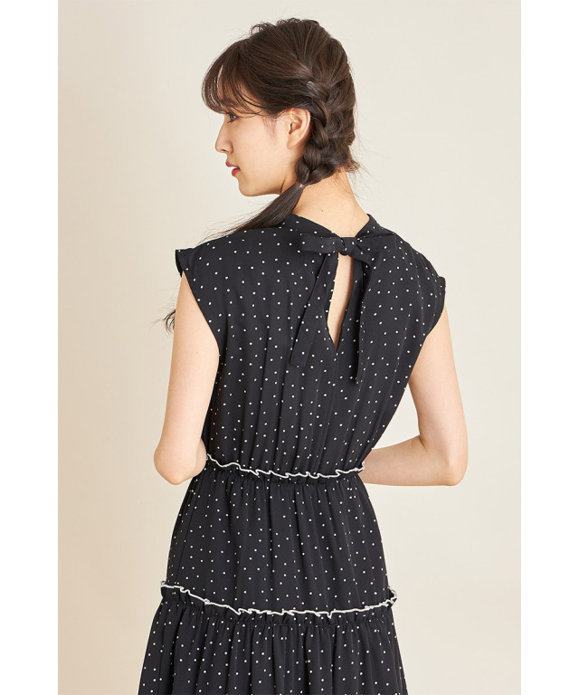 後ろりぼん付きドット配色ライン入りプチフリル装飾ティアードマキシ  