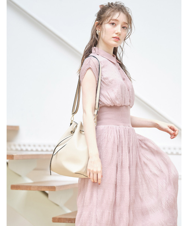 ずっと愛用したい名脇役 フェイクレザーリボンショルダーバッグ