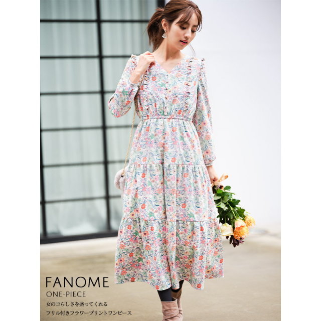 女のコらしさを盛ってくれるフリル付きフラワープリントワンピース  