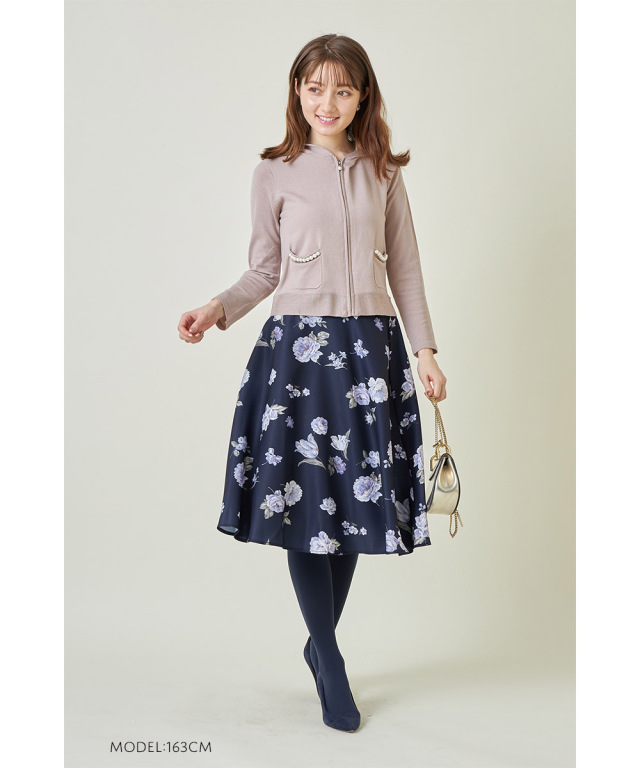 フラワープリント フレアスカート ネイビー M.&KYOKO フラワープリント