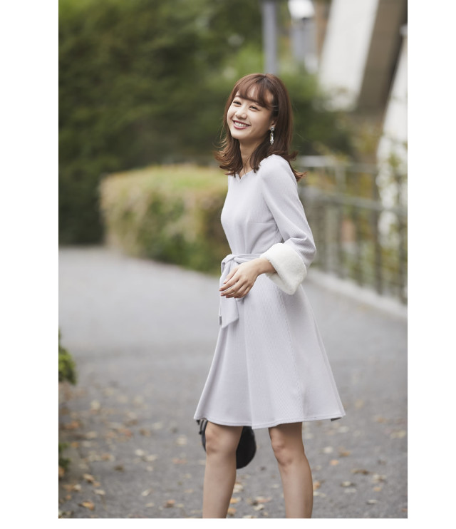 ふわもこ袖ファー付きウエストりぼんハートネックワンピース【fomane  