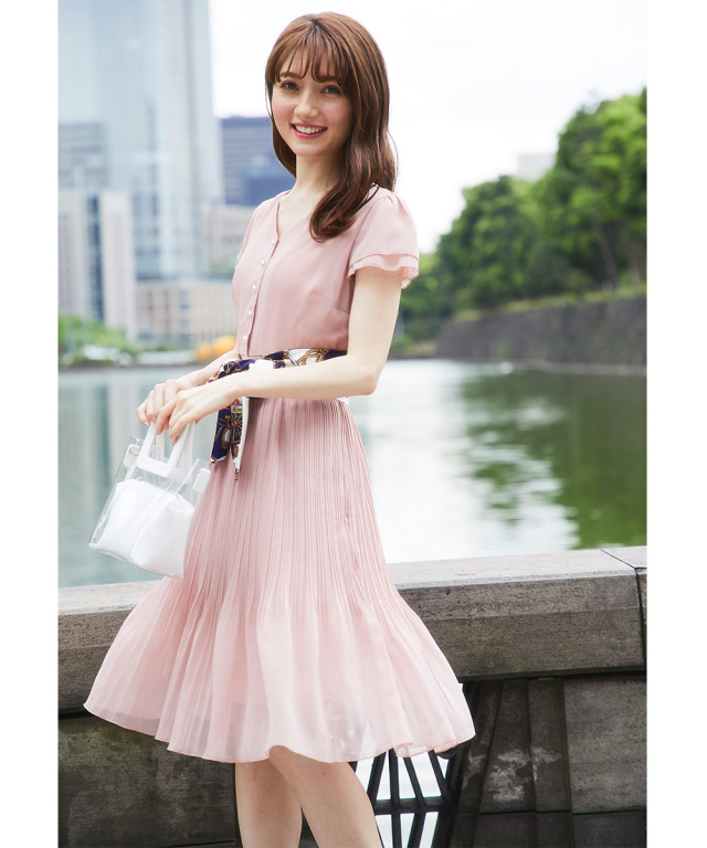 tocco closet ワンピース 膝丈ワンピース スカーフ柄 リボン tocco closet ワンピース 膝丈ワンピース スカーフ柄 リボン