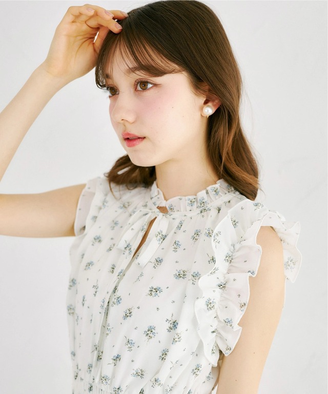 d.i.a. フラワープリント ベアトップミニワンピース 値下げ交渉可能 リボン付きプチフリル小花柄プリントワンピース