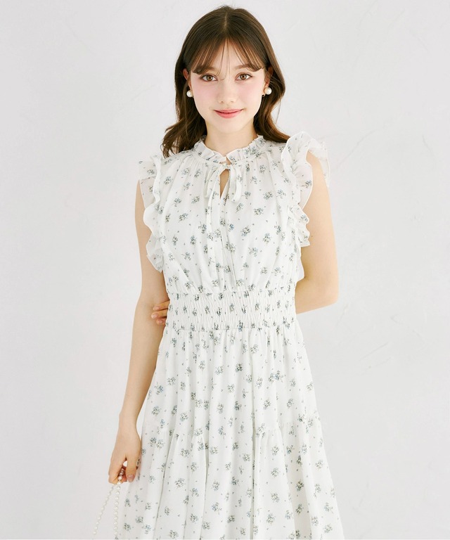 リボン付きプチフリル小花柄プリントワンピース