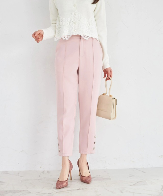 ポケット付き裾ハートボタン装飾テーパードパンツ