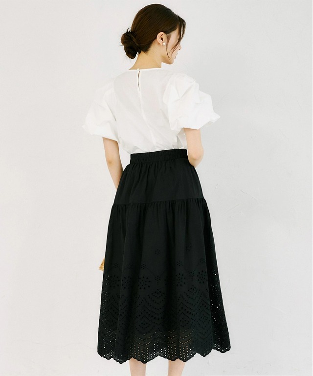にじいろ極美品✨IENA コットンレースティアードスカート　ブラック　36 IENA（イエナ）の「《WEB限定追加2》コットンレースティアードスカート