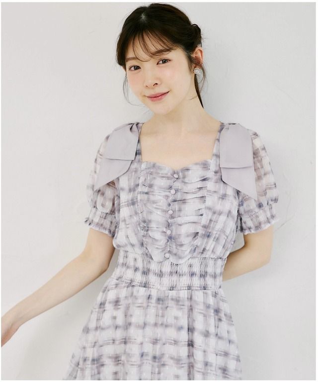 肩リボン付きシャーリングシアージャガードチェックワンピース