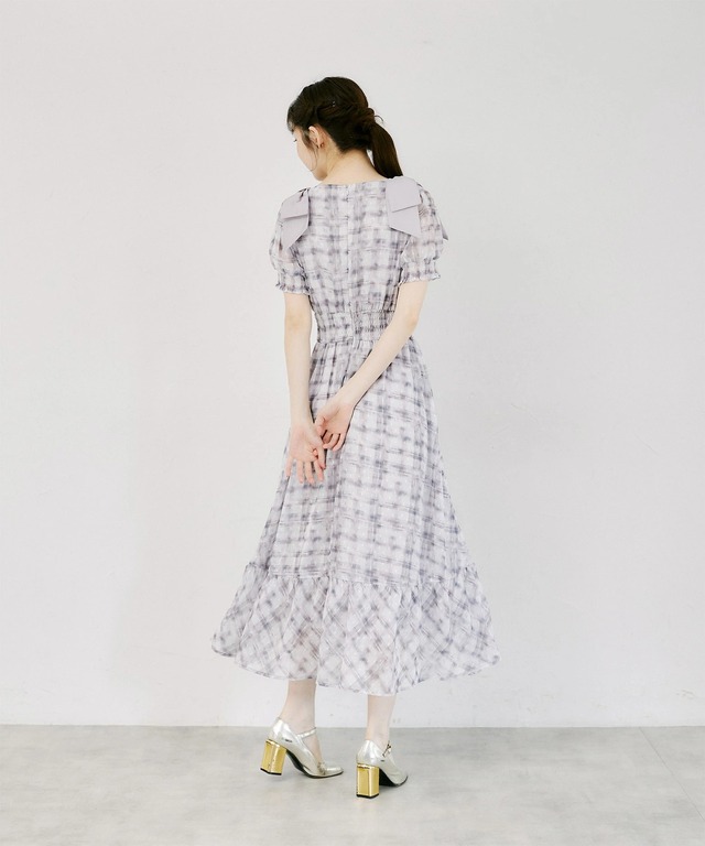 肩リボン付きシャーリングシアージャガードチェックワンピース