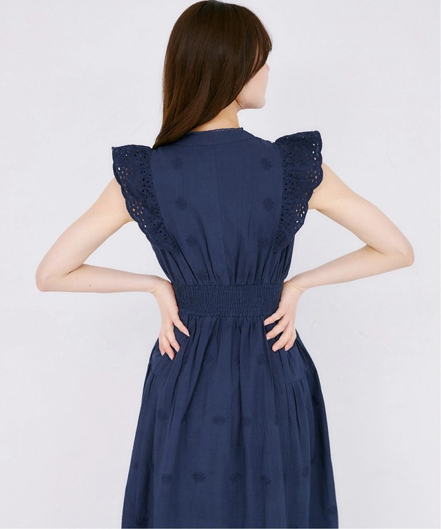 美品 qiri 桐生 rondo ribbon embroideryワンピース qiri | rondoリボン刺繍オールインワン - c a b i n e t O N L I N E