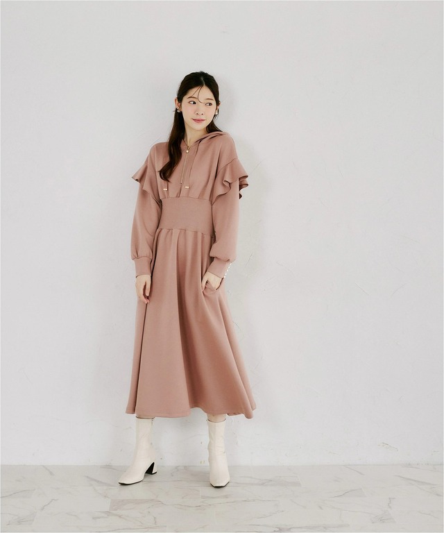 その他 tocco ウエストリブ切り替えフリルスリーブボンディングフーディワンピース
