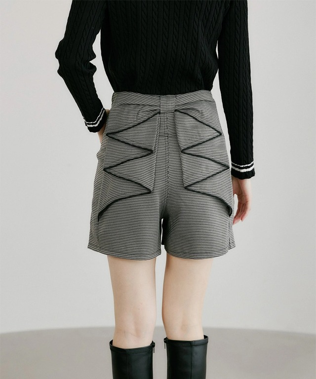 後ろラッフルリボン千鳥格子柄ショートパンツ