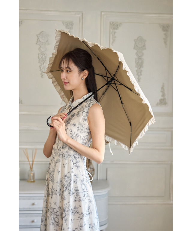 【新品】　TOCCA フリル付き晴雨兼用傘 新品】TOCCA フリル付き晴雨兼用傘
