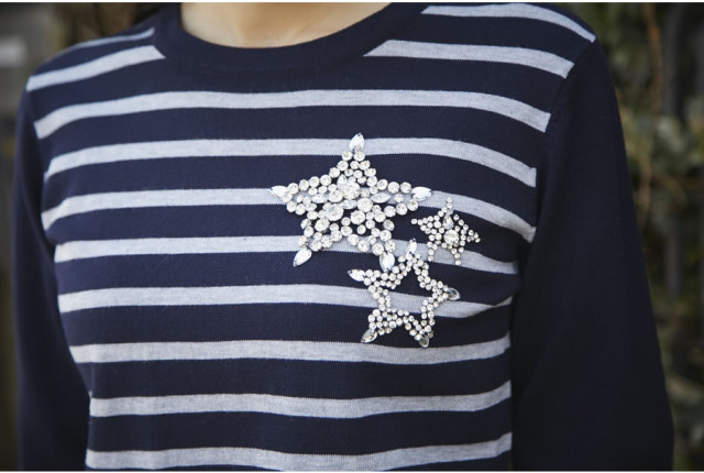 贅沢ビジューで視線集めるスターニット 【jelias ジェリアス】 A  