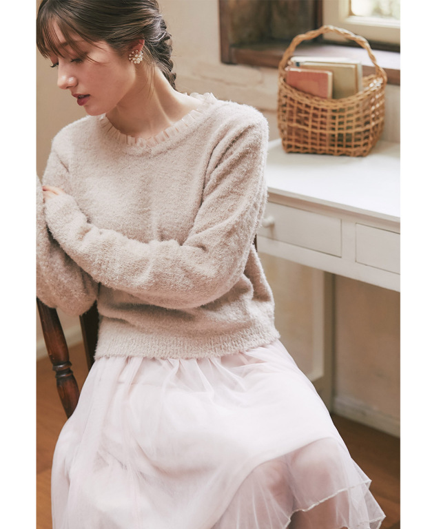 オーガンジーフリル付きもちふわ雪うさぎシャギーニット