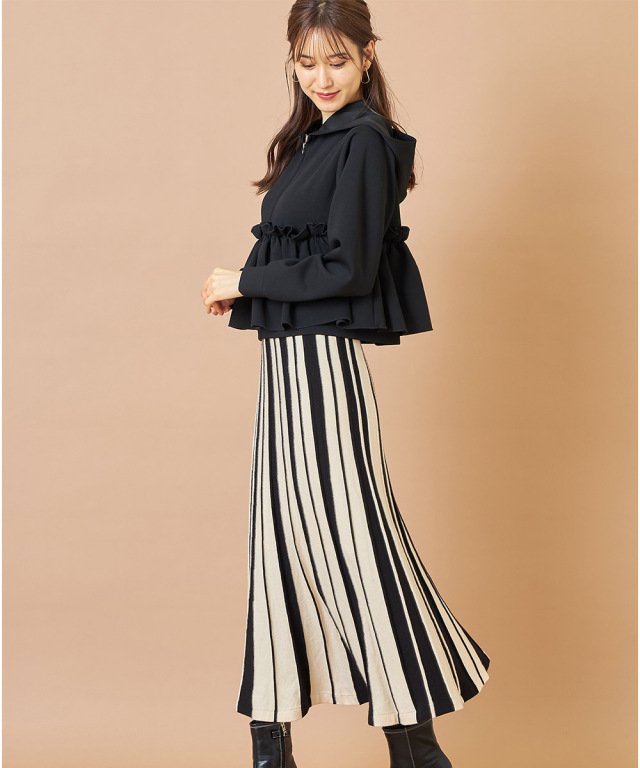 マルチストライプニットフレアスカート 