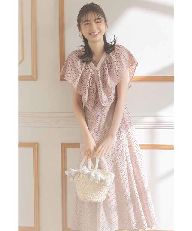 後ろレースアップラッフルスリーブフラワーカットワークレースワンピース