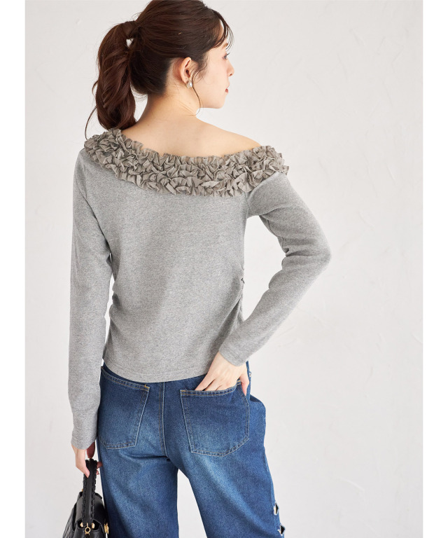 フリル付きサイドギャザーカットソープルオーバー