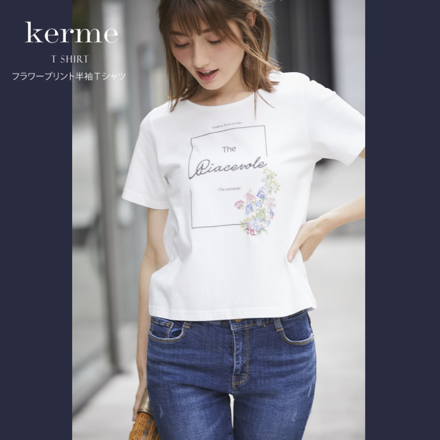 フラワープリント半袖ｔシャツ Kerme カーミー Tocco Closet トッコクローゼット Collection