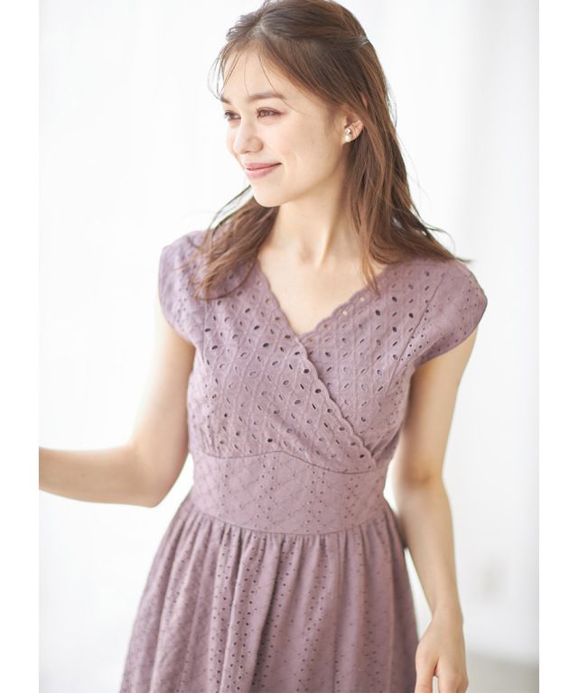 みんながラブコールするナチュラルな可愛さ オーバーレースカシュクールワンピース