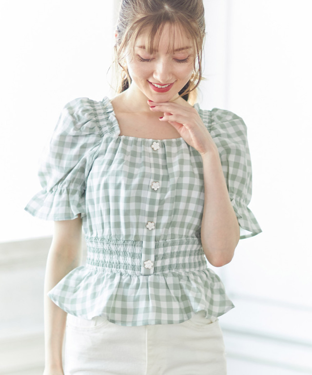 夏らしく着映えるメリハリ感♪フラワー飾り釦付きギンガムチェック  