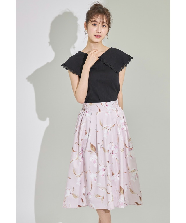後ろリボン付きフラワープリントタックフレアスカート 