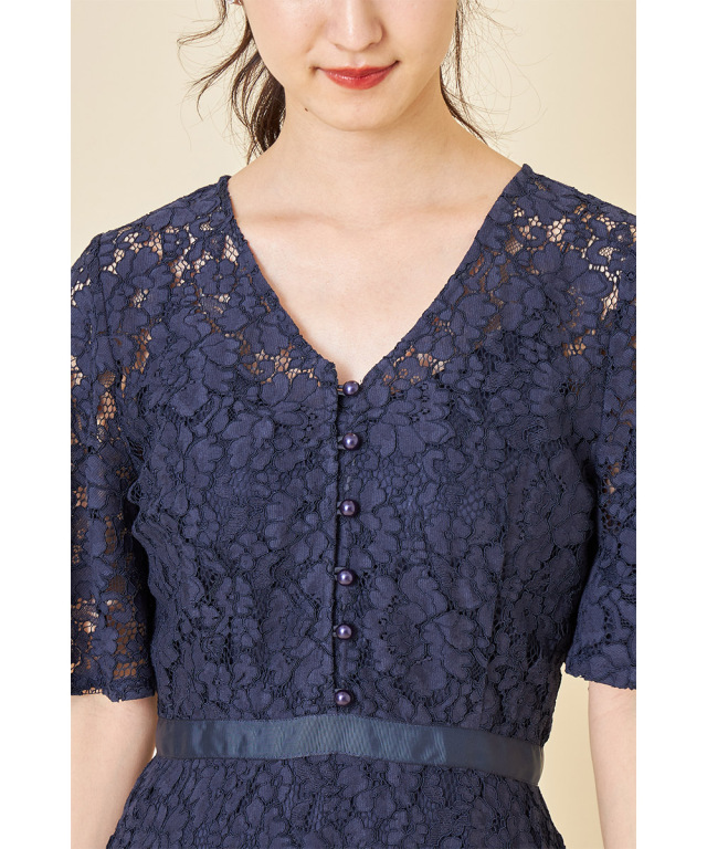 ペチコート付き後ろりぼん装飾ウエストライン入りフラワーレースワンピース 