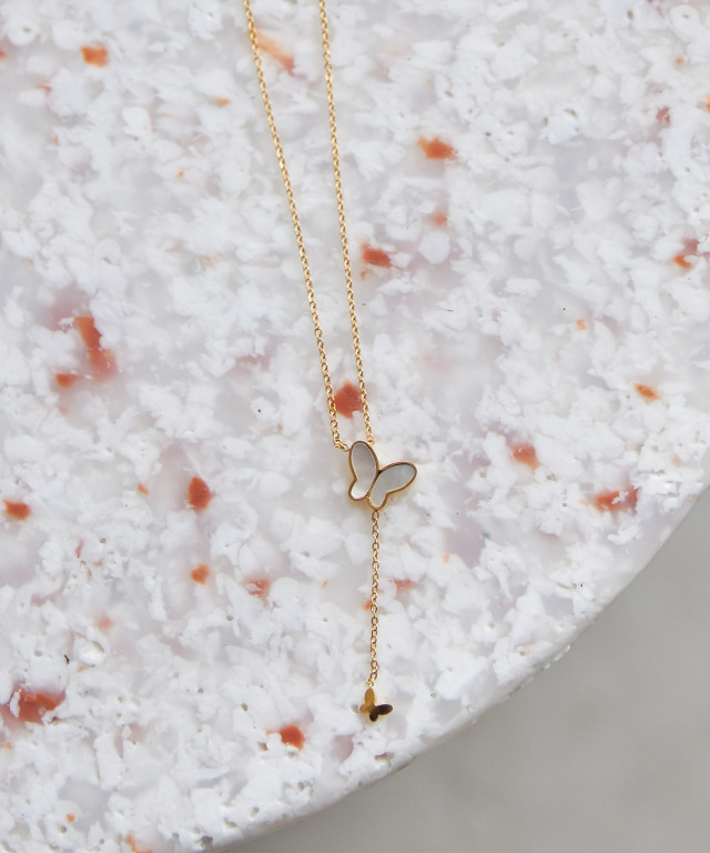 パピヨンモチーフネックレス 