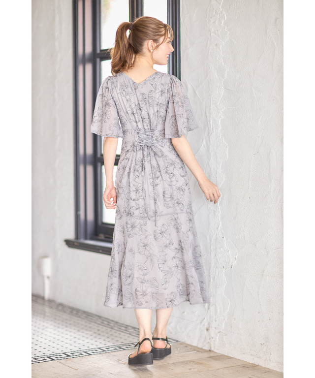 美品】フォクシー 裾刺繍 ノースリーブリネンワンピース 38 ライト  