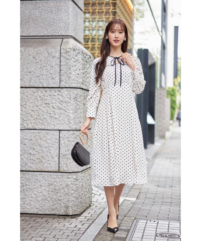 リボン付き配色パフスリーブドットワンピース 