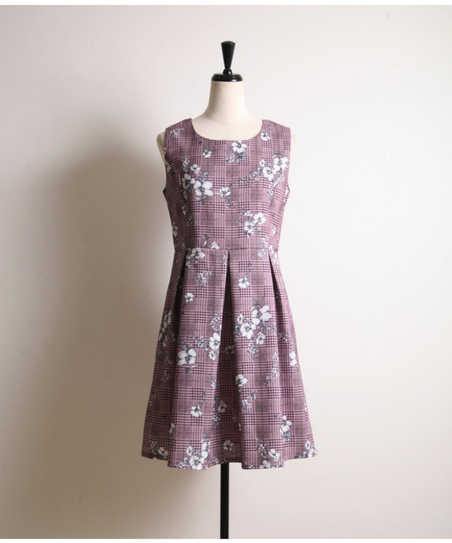 清楚な印象放つホワイトフラワー×グレンチェックワンピース 【misher  