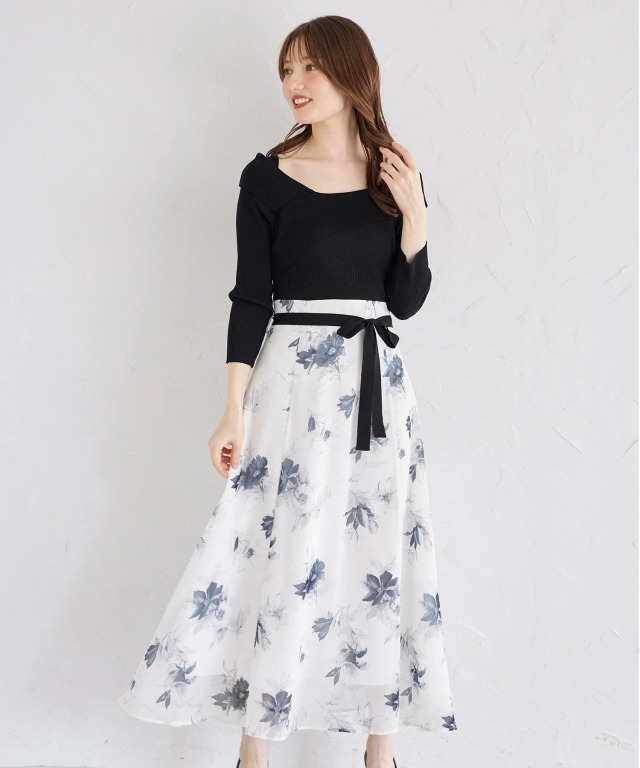 ウエストリボン付きアシメリブニット×フラワードッキングワンピース