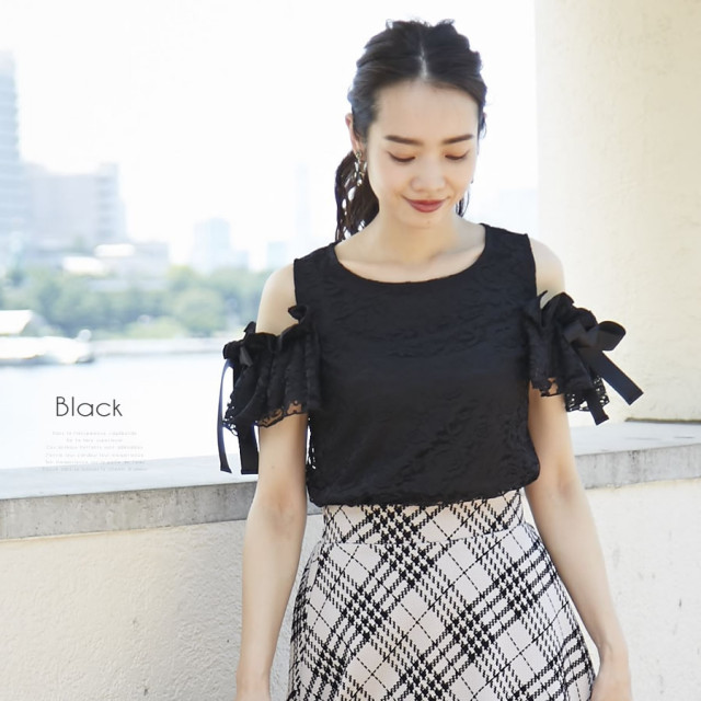 tocco - 着るだけで可愛い肩リボンレースブラウス♡お上品なフェミニンコーデに♡ tocco - 着るだけで可愛い肩リボンレースブラウス♡お上品な