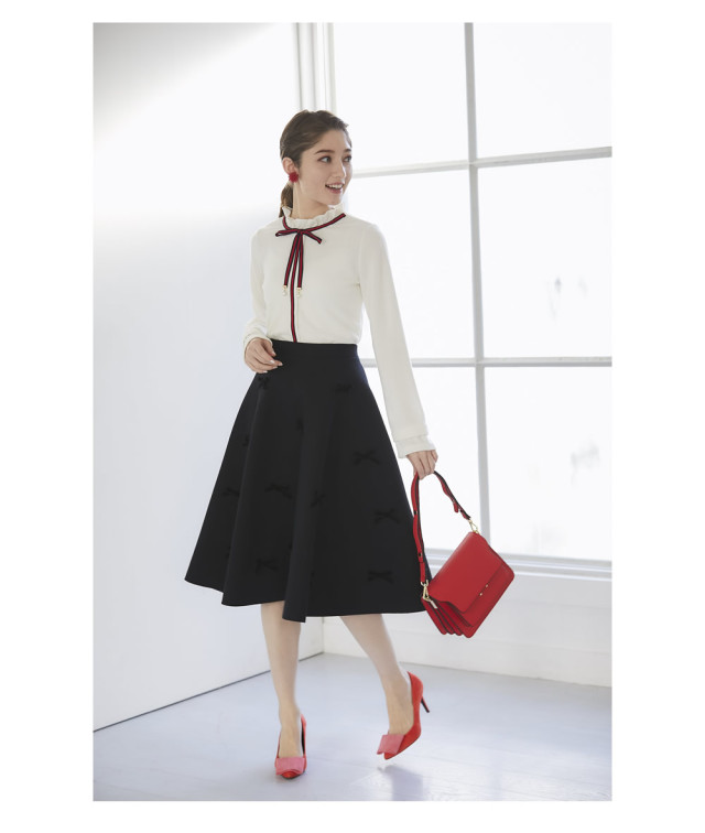 ベロアりぼん付きボンディングフレアスカート Namite ナミート Tocco Closet トッコクローゼット Collection