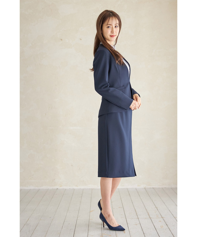 ラグジュアリーな凛々しさ 飾り釦付きラップタイトスカート Ceremony Style オンライン限定