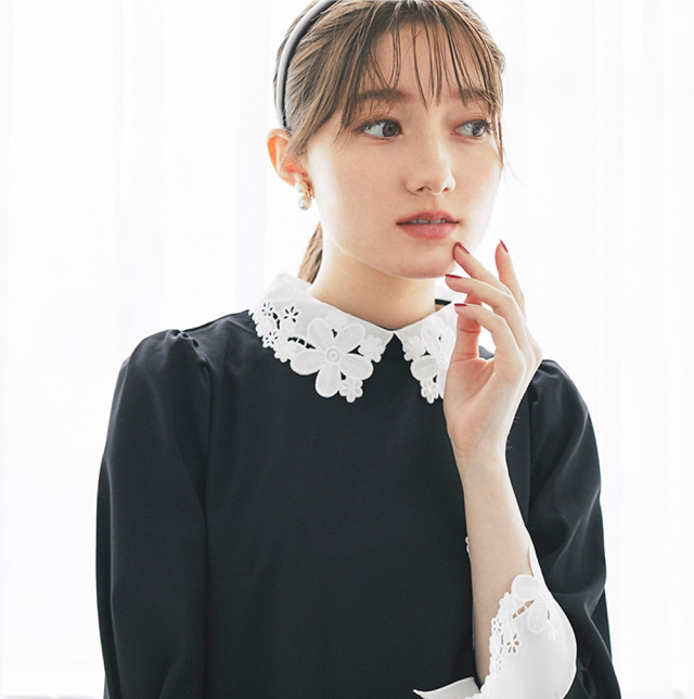 日常をドラマティックに演出するフラワーカットワーク刺繍切替ワンピース 日常をドラマティックに演出するフラワーカットワーク刺繍切替ワンピース