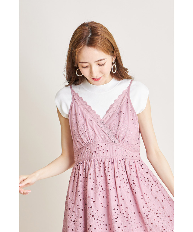 愛らしいモテオーラをGET♪フラワーカットワークレース刺繍キャミ  