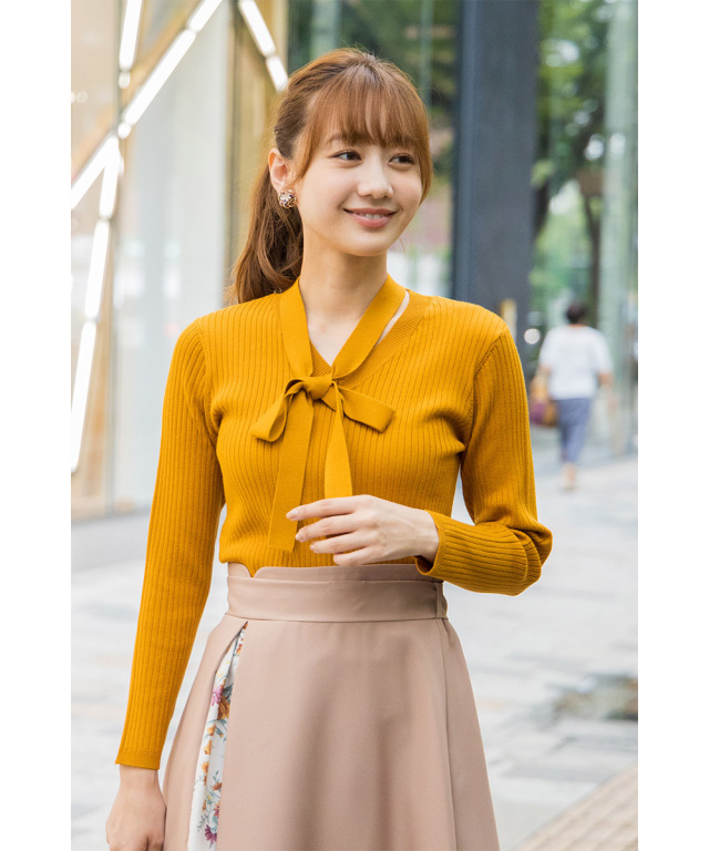 新品 アプワイザーリッシェ ボウタイ ボリューム スリーブ ニット 泉里香 Refah Ir