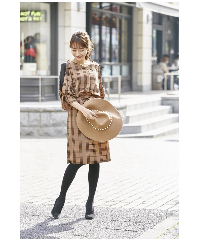 女性らしさにフォーカス袖透けフロッキーチェック柄ワンピース 