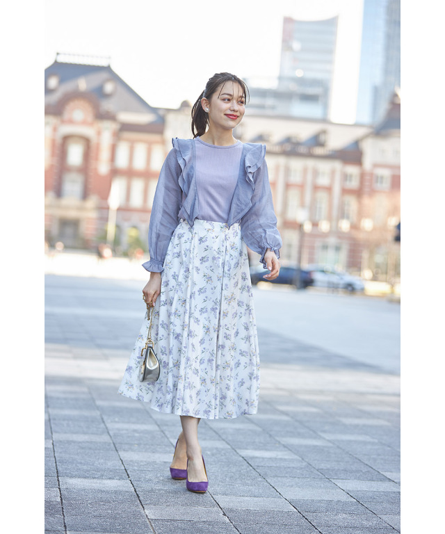 トッカ M 花柄フレアスカート春夏ライトグリーン フラワープリント  