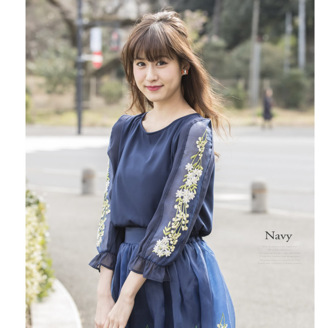 ワンダフルワールド♥金魚柄ちりめんブラウス＆スカートとニット3点  