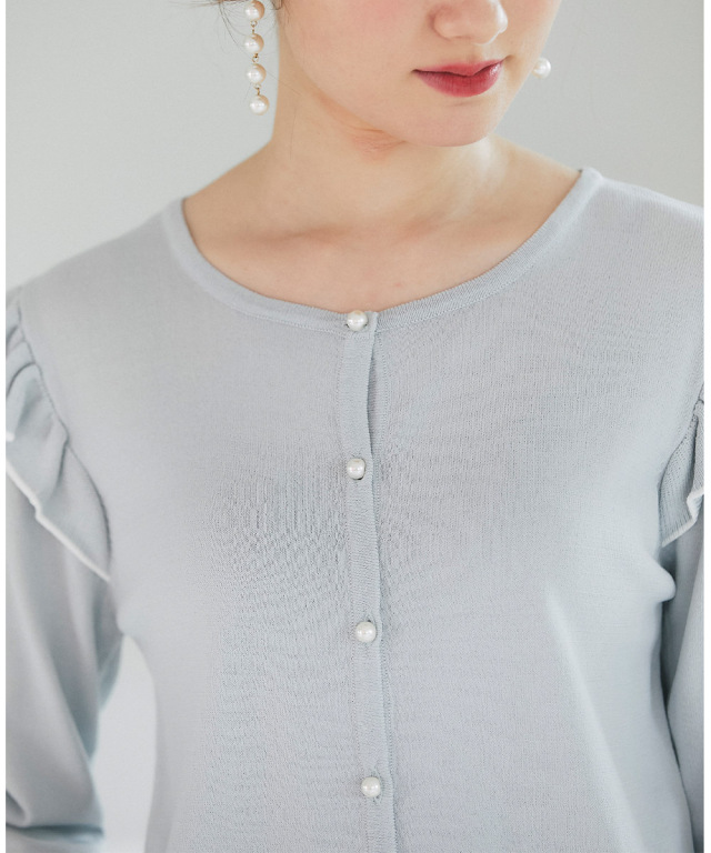 バイカラーでワンポイントお洒落☆肩フリルパール釦カーディガン 