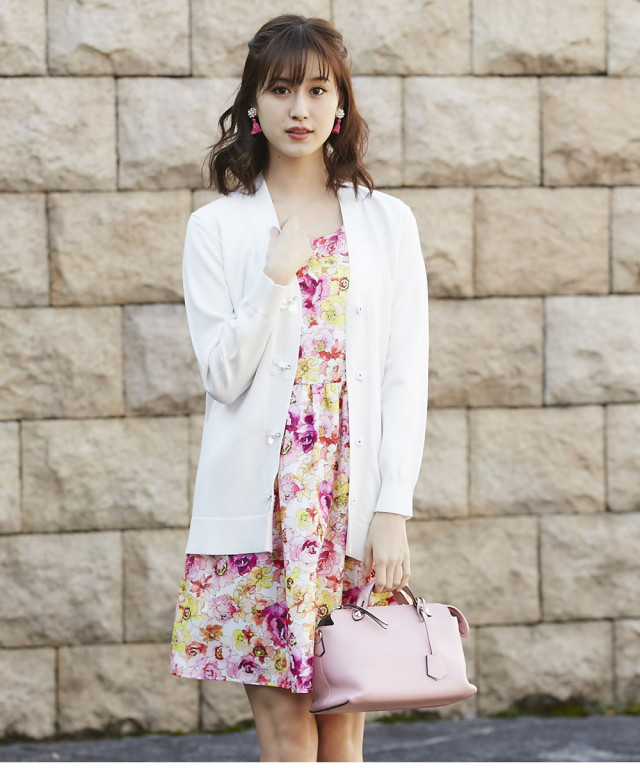 飾りオーロラフラワー釦つきミドル丈ニットカーディガン 【rezeal  