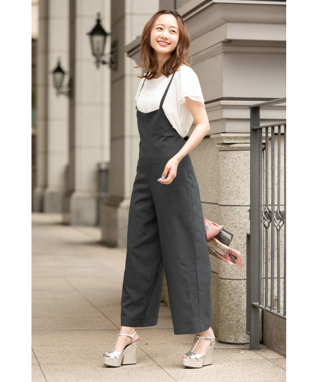 ☆★る★☆ トッコ  オンライン 限定 多種ボタン サロペット 新品 トッコ オンライン限定販売 多種ボタン サロペット