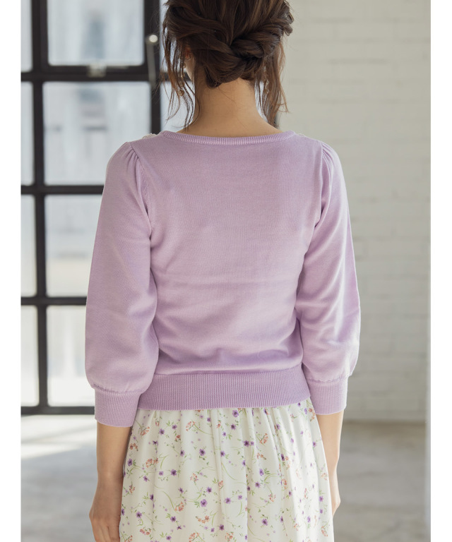 お顔周りも華やかに 立体フラワーモチーフ付きニットプルオーバー Rivelly リベリー Tocco Closet トッコクローゼット Collection 金城ゆきさんコラボ