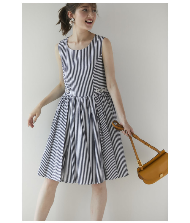 000000011470-01-s.jpg?t=