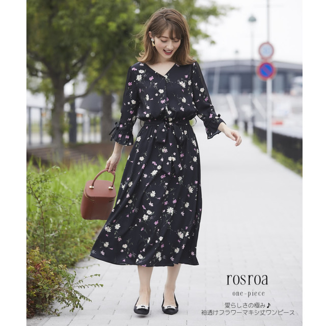 愛らしさの極み 袖透けフラワーマキシ丈ワンピース Rosroa ロスロア Tocco Closet トッコクローゼット Collection