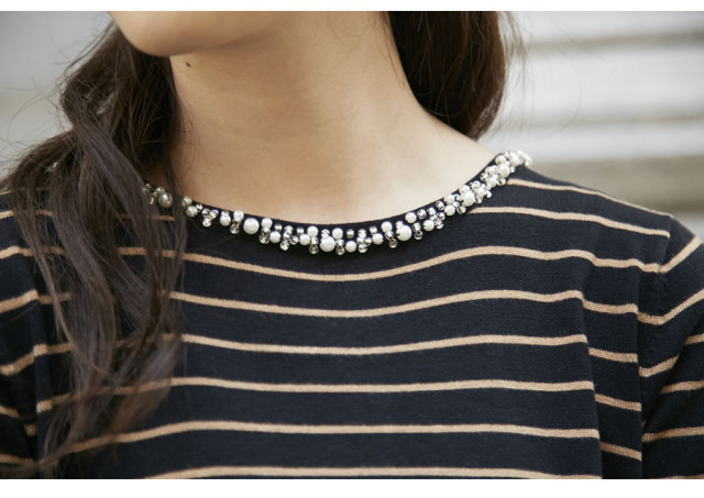 バックプリーツ切り替え長袖ニットプルオーバー Rothes ローテス Sale品につき返品 交換 キャンセル 配送日指定不可