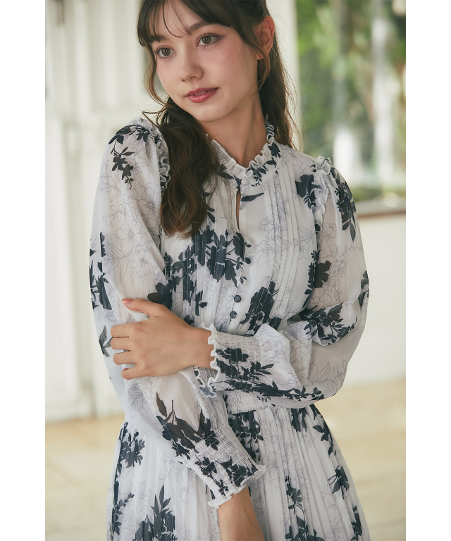 パンフラワー フリル付きフラワープリントシャーリングワンピース