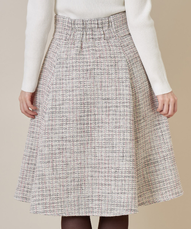 おめかしムードなパール飾り釦付きラップ風ツイードフレアスカート 